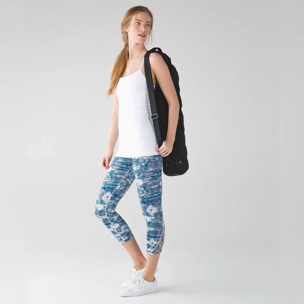 Lululemon True Self Crop II - Blurry Belle Multi Printed Capri Leggings - Picture 3 of 8